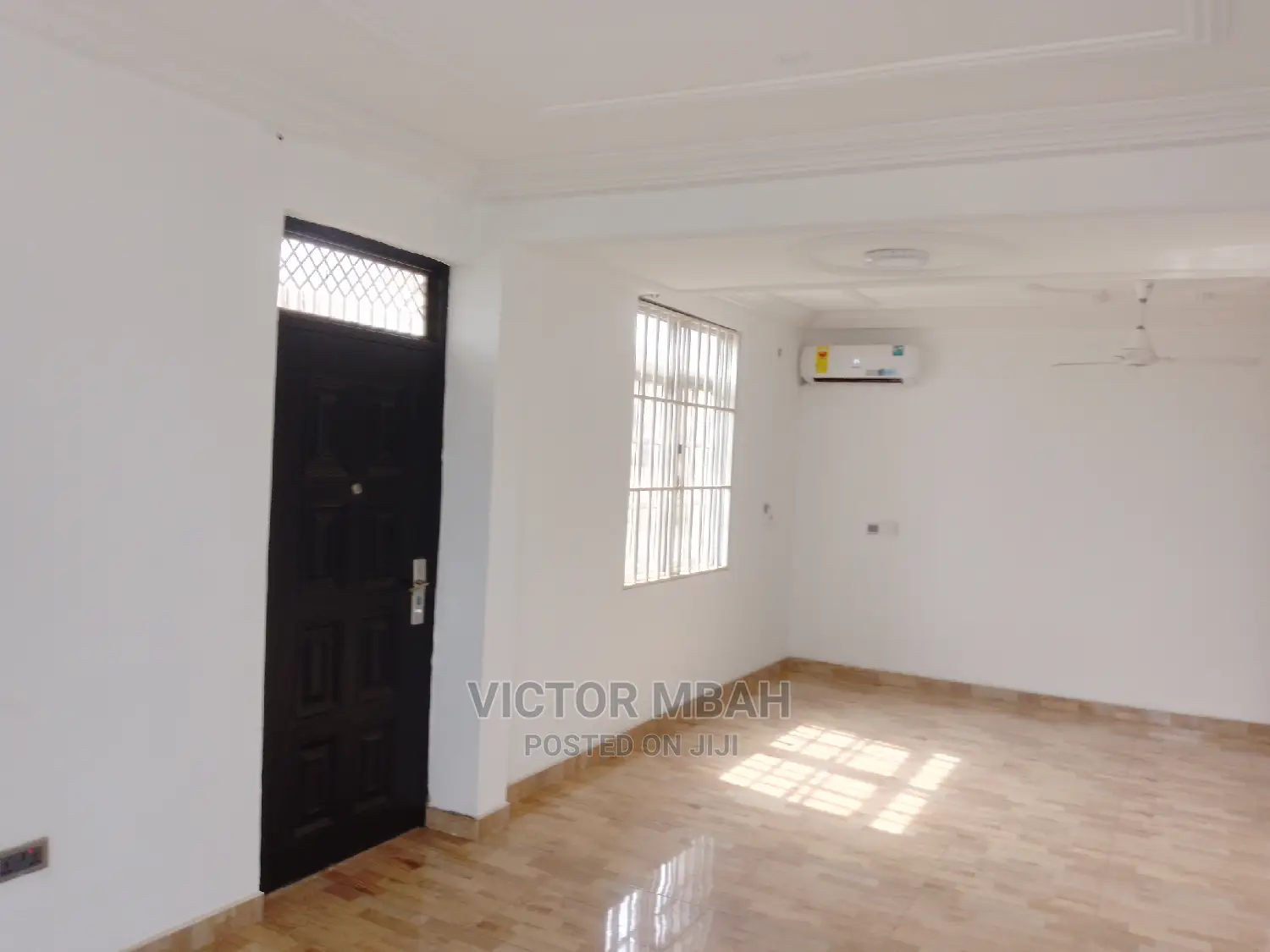5bdrm Duplex in Psglobal Comm 25., Tema Metropolitan for rent