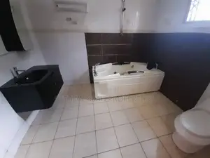 3bdrm Apartment in Skm, Ability for Rent