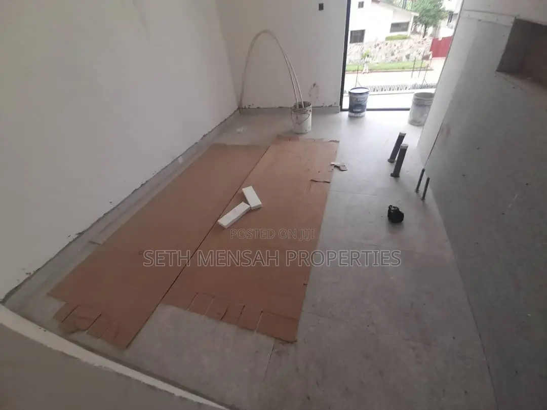 3bdrm House in Skm, School Junction for Sale