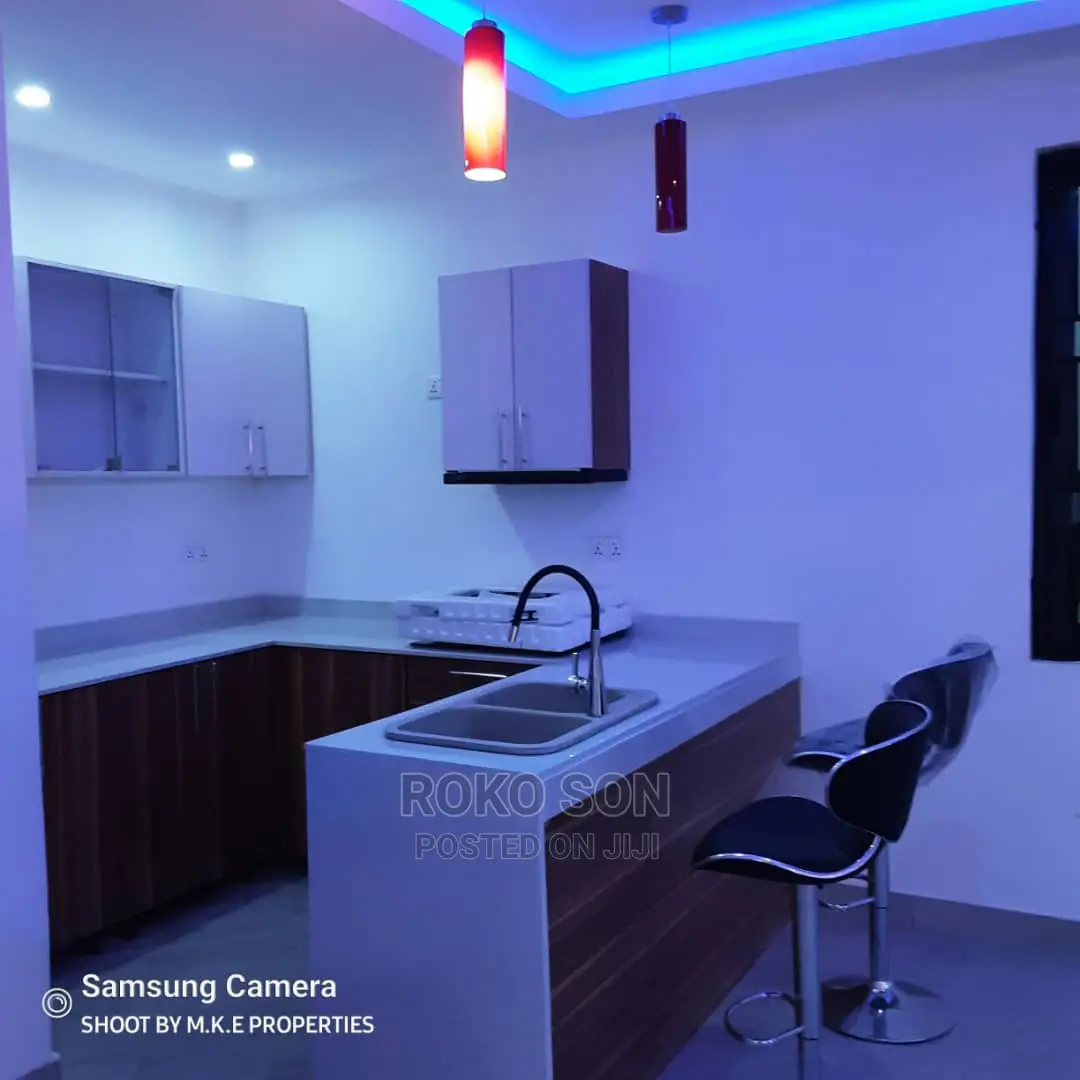 4bdrm Duplex in Dr Roko, Spintex for Sale