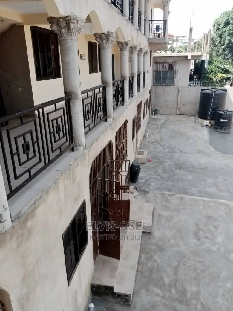 3bdrm Apartment in New Botianor, Weija for Rent