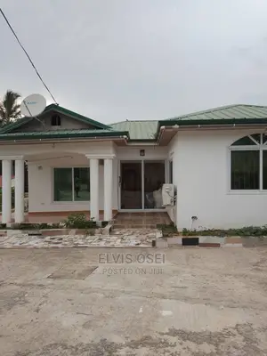 3bdrm House in Upper Weija for rent