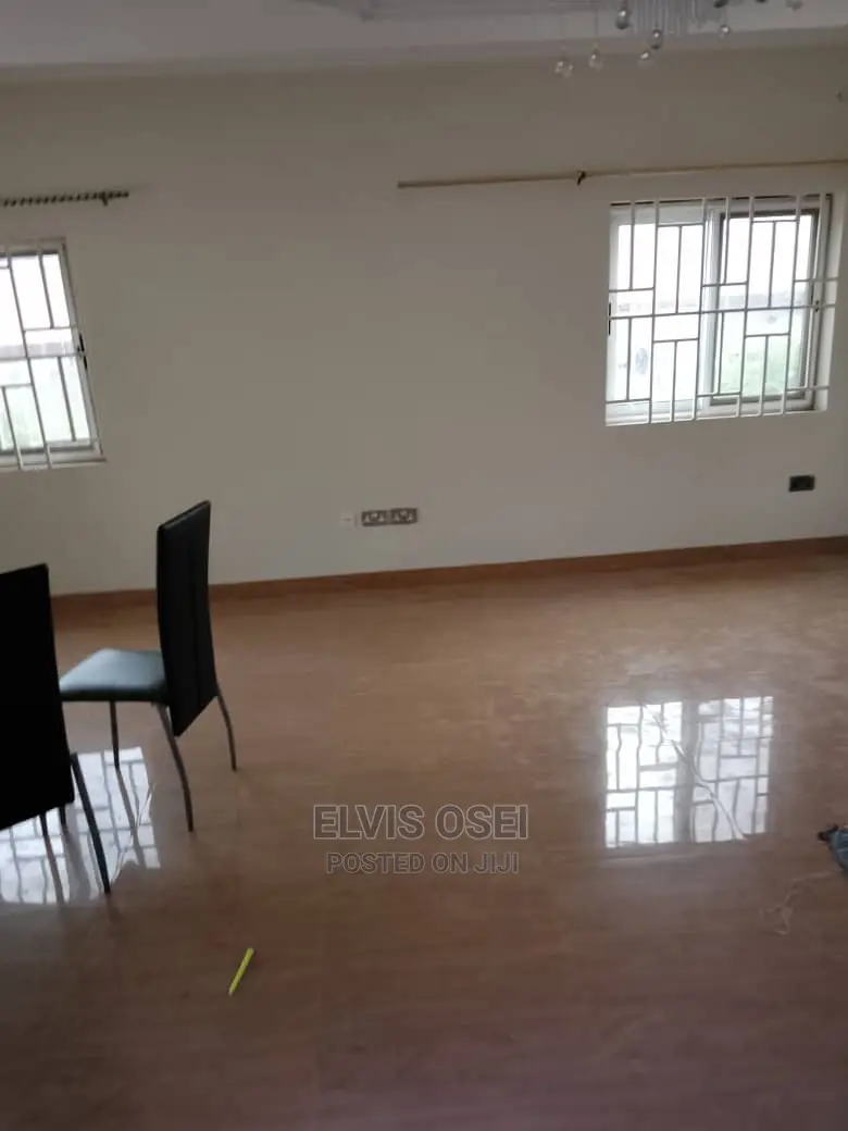 3bdrm House in Upper Weija for rent