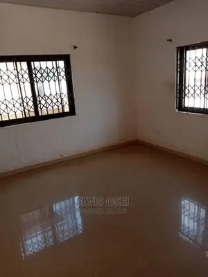 3bdrm House in Weija for Sale