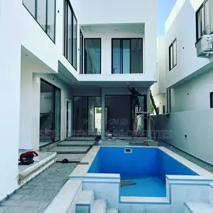 4bdrm House in 4 Bedroom House For, East Legon for Sale