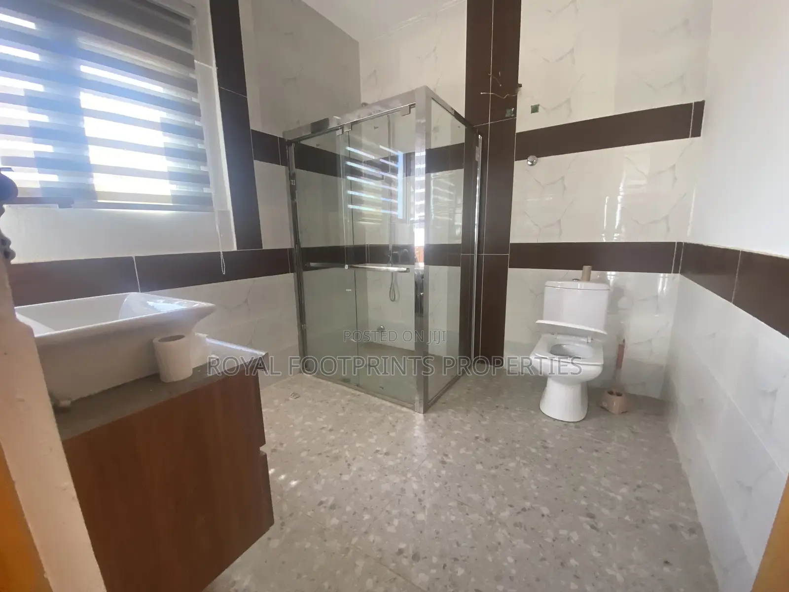 Furnished 4bdrm Duplex in East Legon for Rent