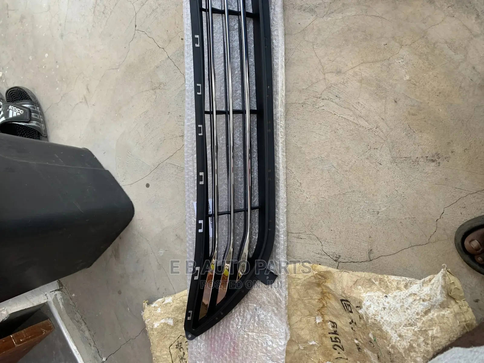 Elantra 2012 Bumper Grill ALL CHROME