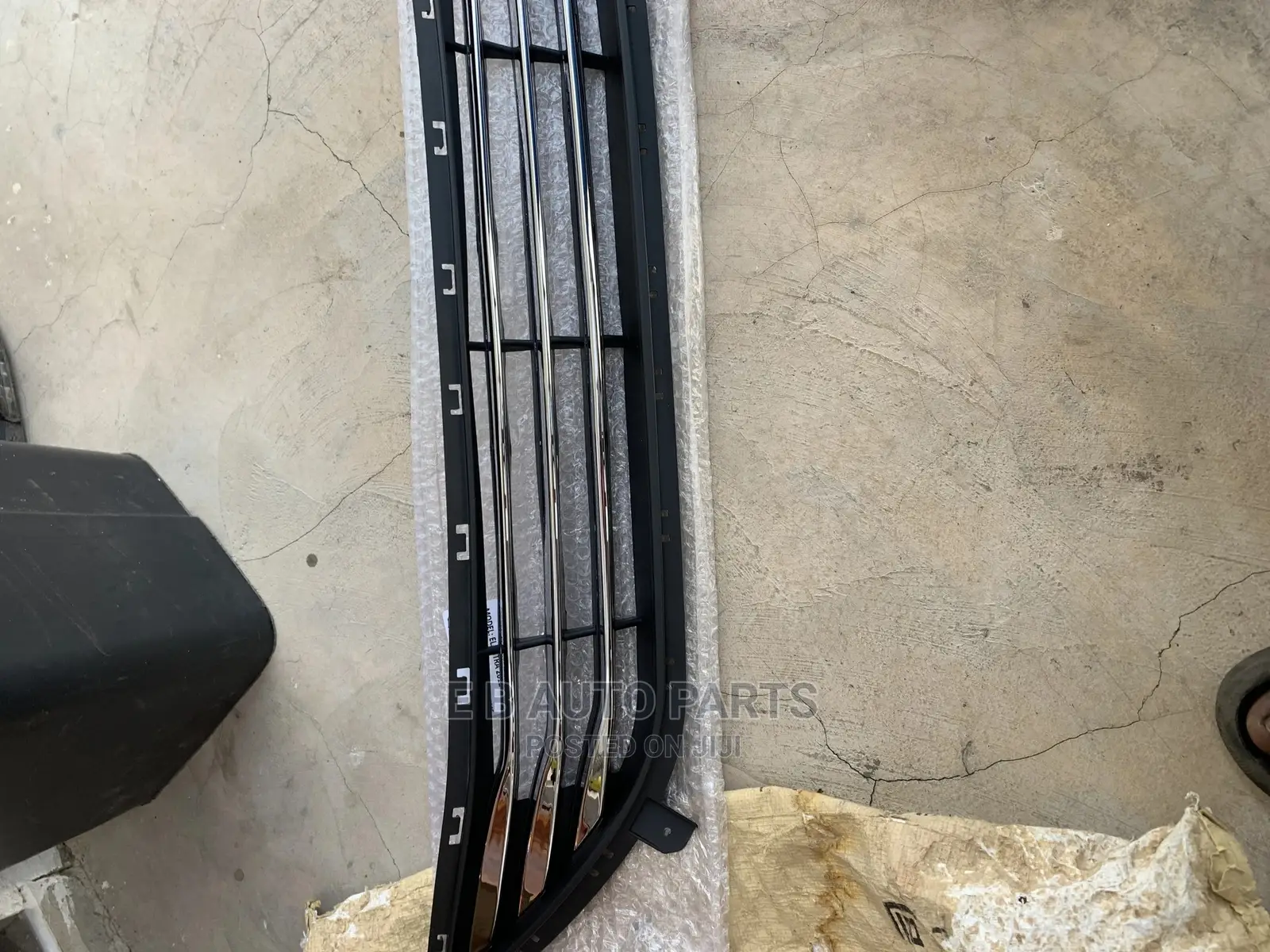 Elantra 2012 Bumper Grill ALL CHROME