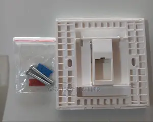 Avp Single Faceplate With Keystone Jack, Single Wall Socket