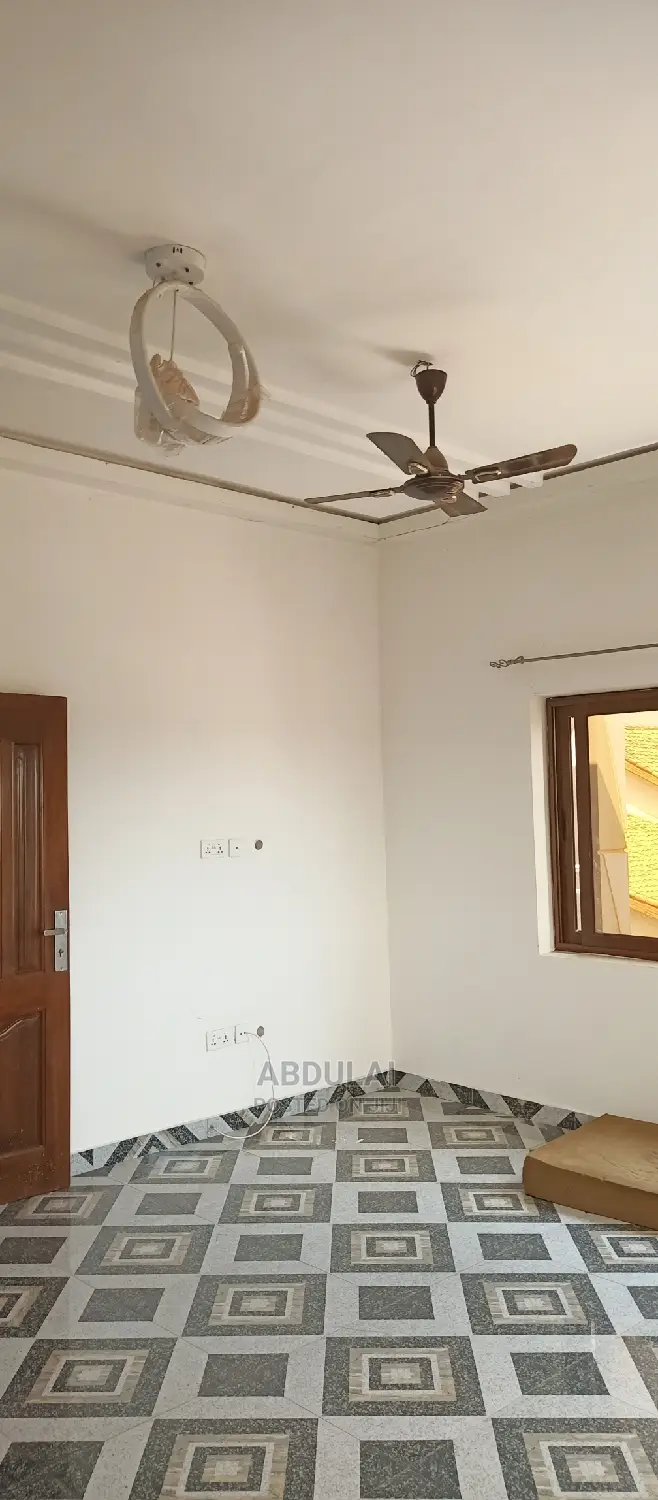 3bdrm Apartment in Musuke Estate, Pillar 2 for Rent