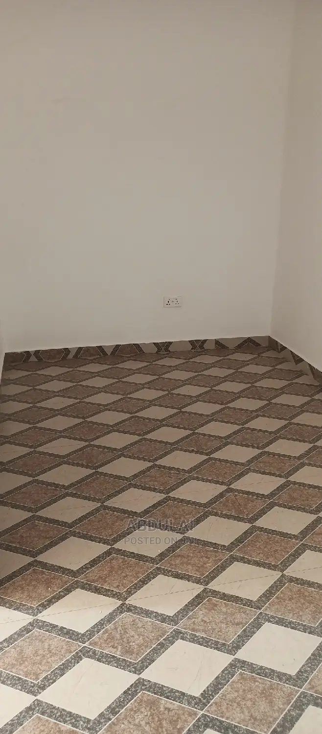 3bdrm Apartment in Musuke Estate, Pillar 2 for Rent