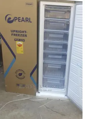 Excellent Pearl Puf370 Upright Freezer