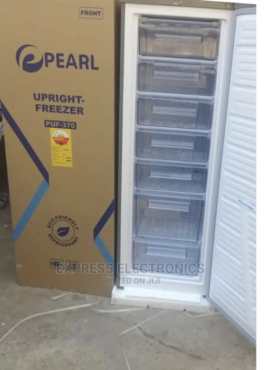 Excellent Pearl Puf370 Upright Freezer