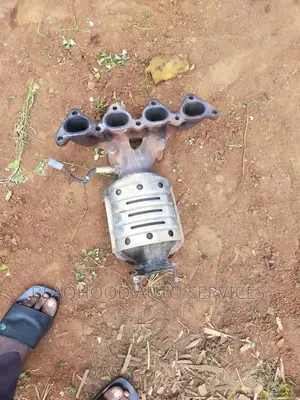 Engine and Exhaust CATALYTIC CONVERTER in Stock for All Cars