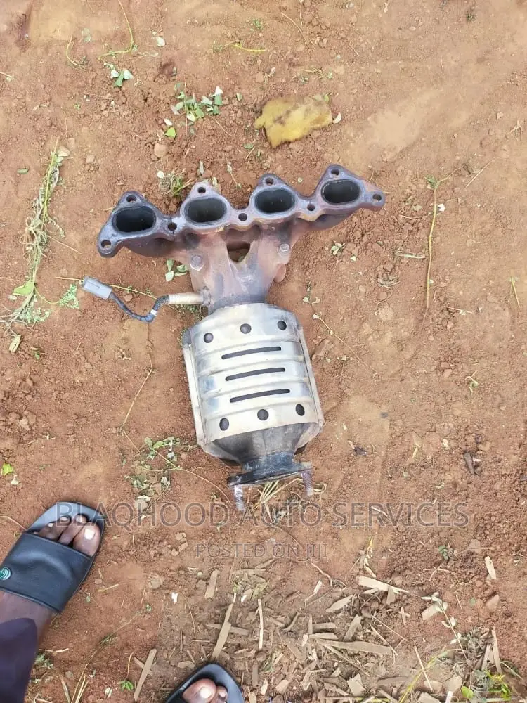 Engine and Exhaust CATALYTIC CONVERTER in Stock for All Cars