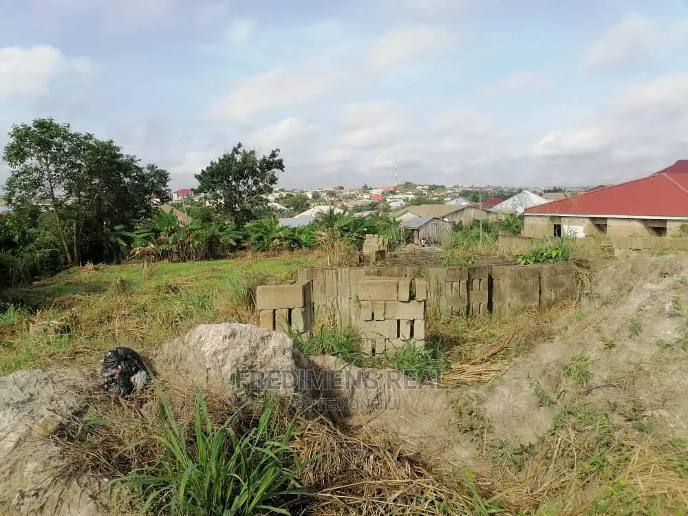 5bdrm Apartment in Fredimens Real, Kumasi Metropolitan for sale