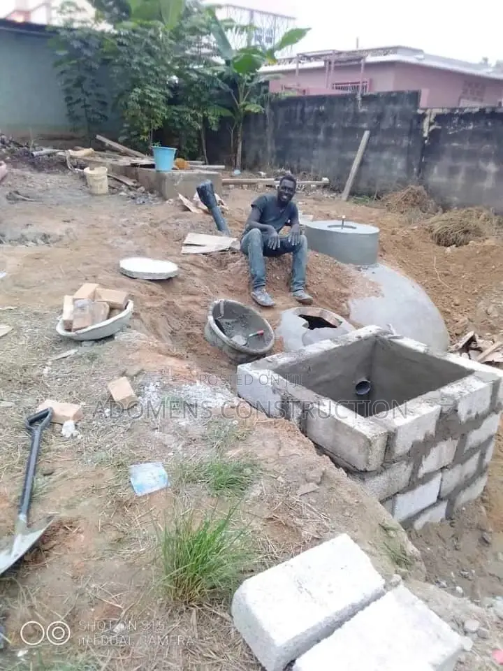 Biogas Toilet for Cooking Electricity Used