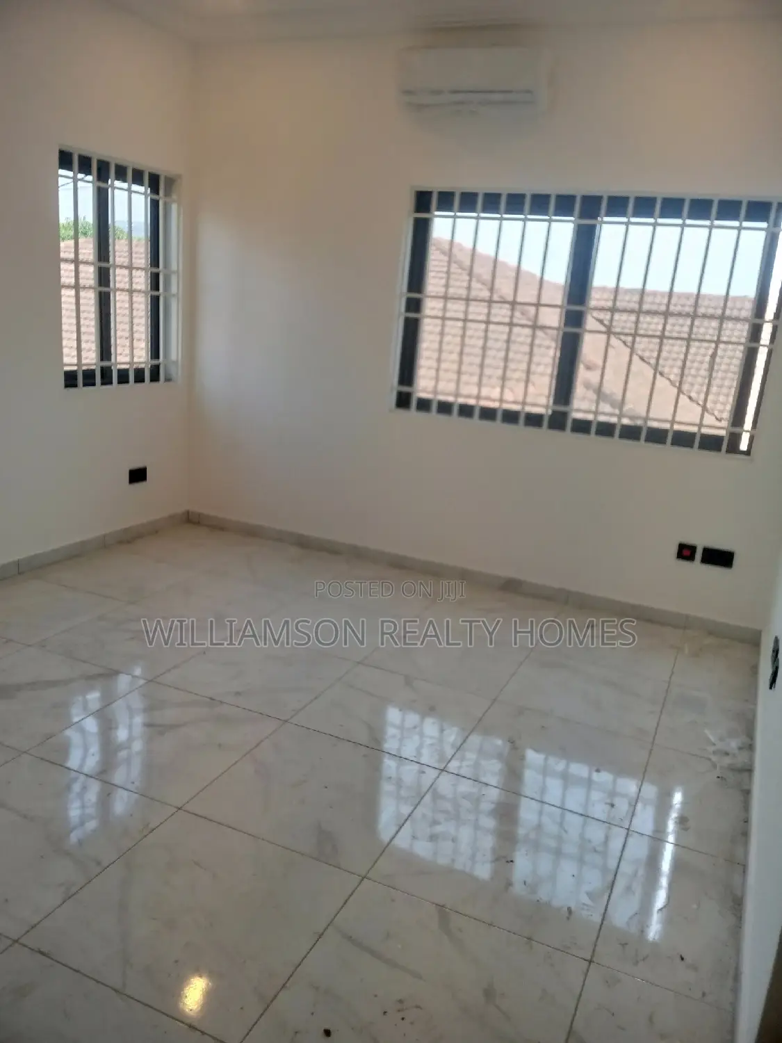 3bdrm Mansion in Hfc Estate Area, Spintex for rent
