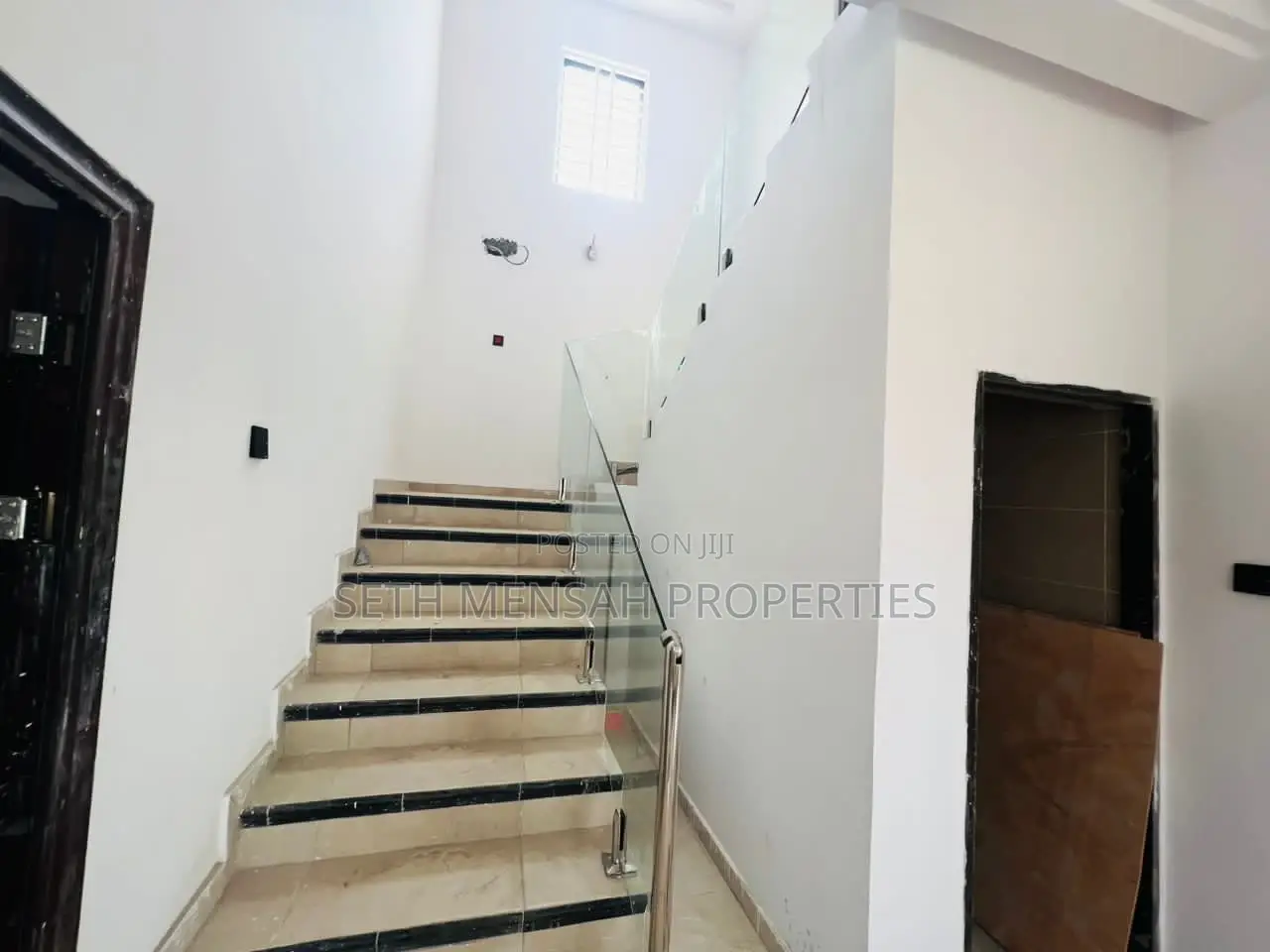 4bdrm House in 4 Bedroom House For, East Legon for Sale