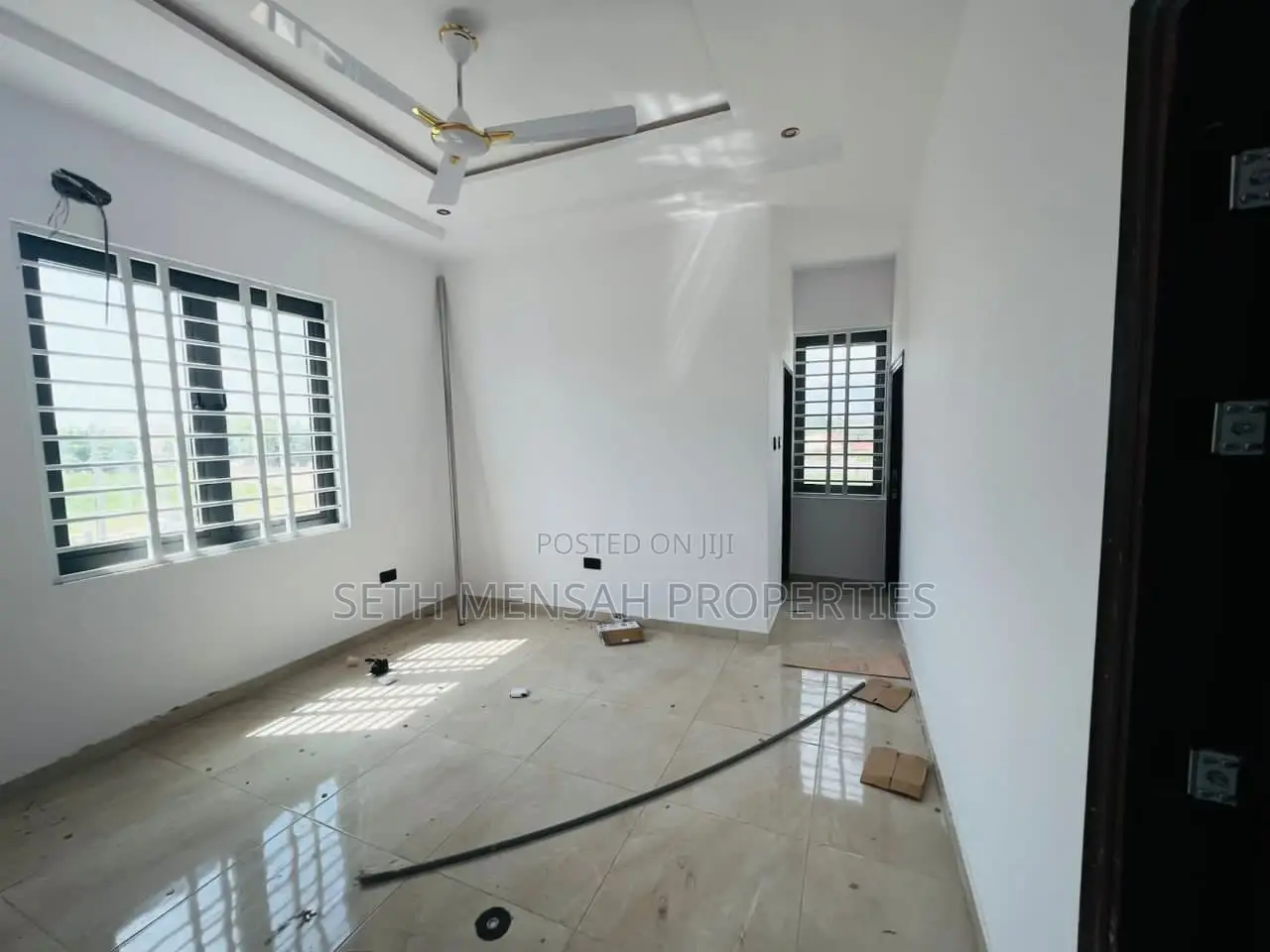 4bdrm House in 4 Bedroom House For, East Legon for Sale