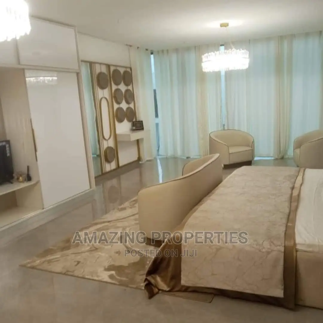 4bdrm House in East Legon Trasacco for Sale