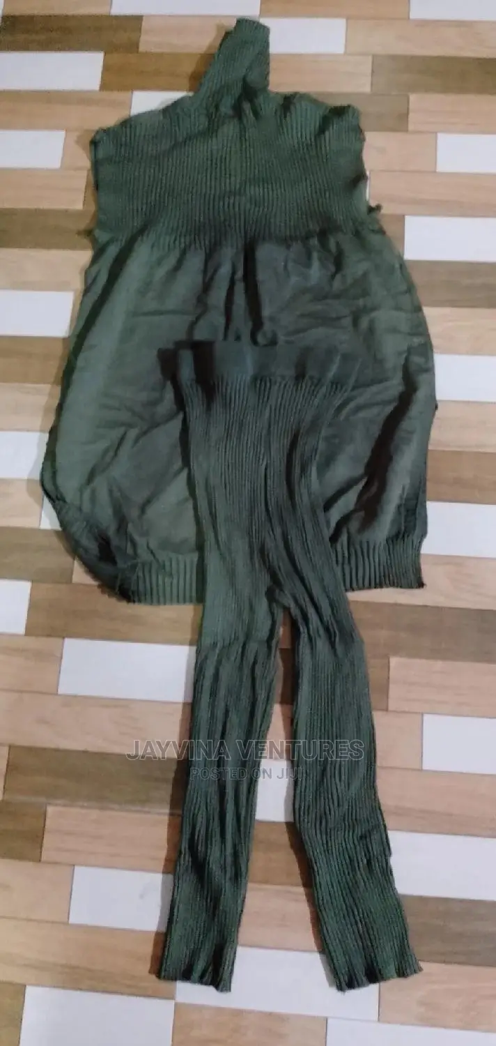 Ladies Outfit