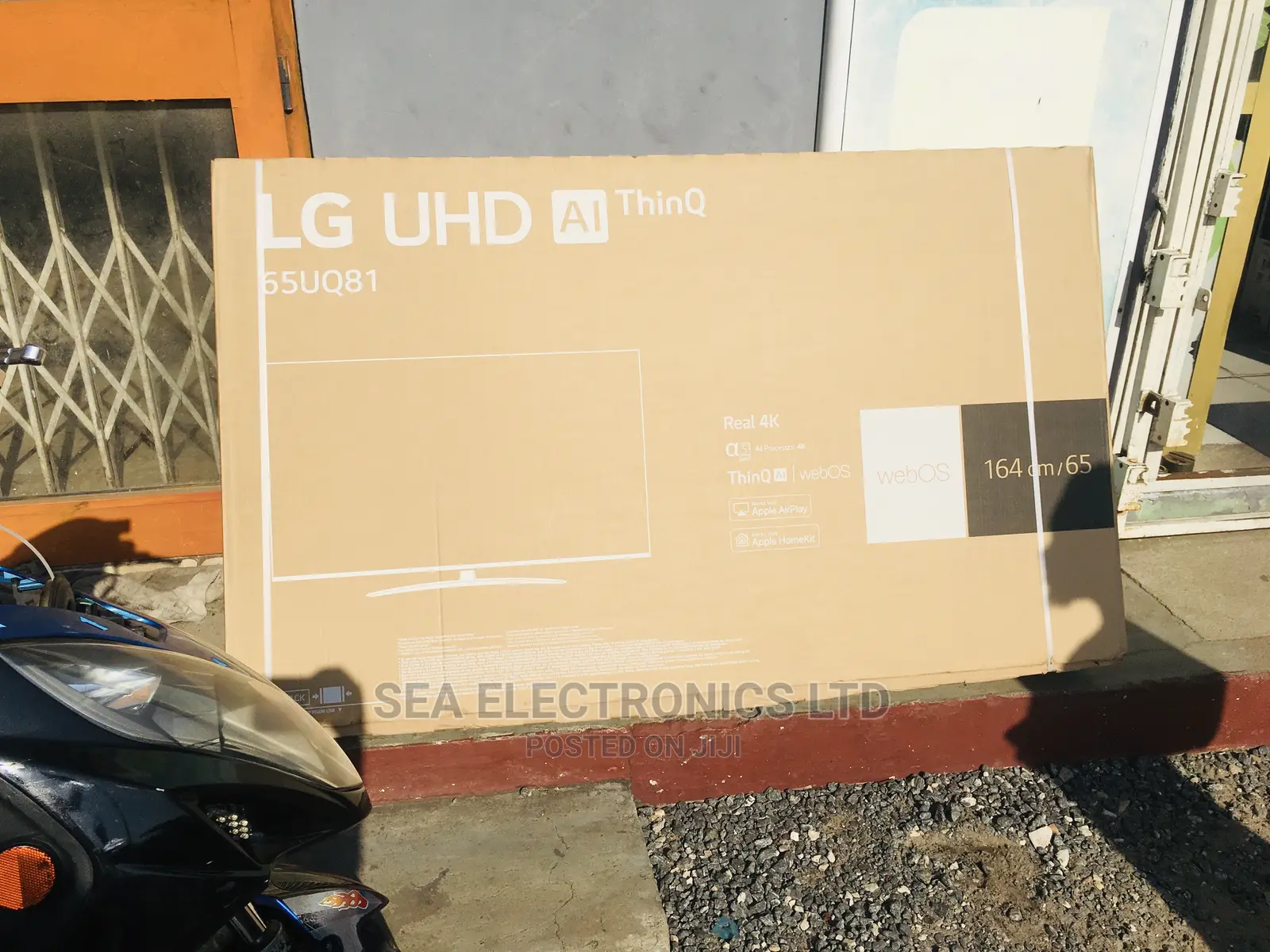 LG 65" Class Smart Led TV W/ Ai Thinq