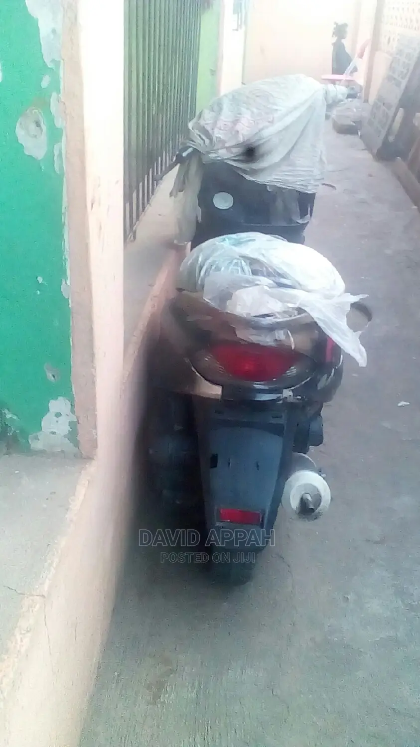 Kymco 2007 Beige