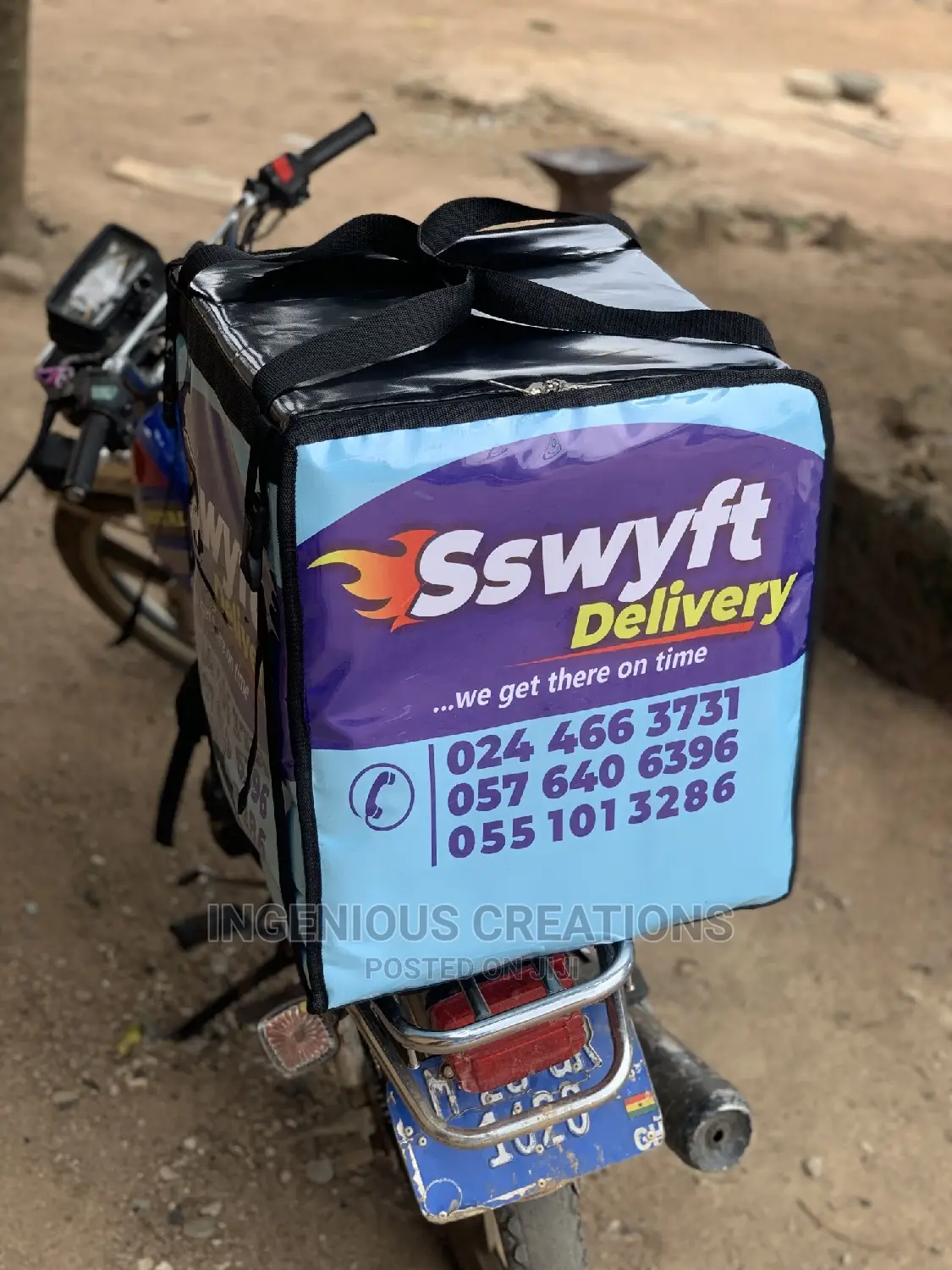 Quality Waterproof Delivery Bags.