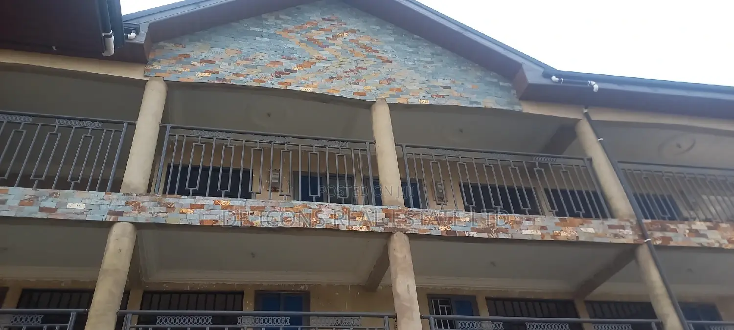 2bdrm Duplex in De-Icons Real Estate, Awutu Senya East Municipal