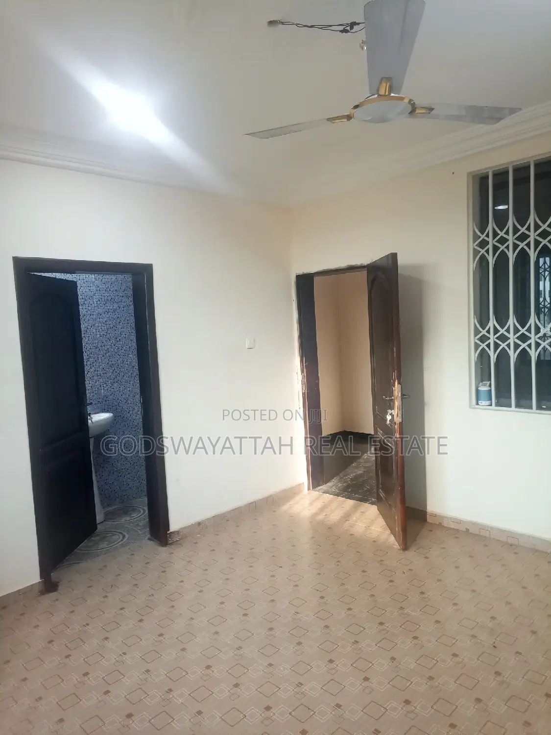 2bdrm Apartment in East Legon for rent