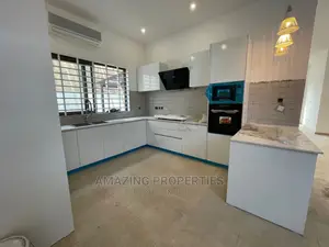 4bdrm House in Spintex Community for sale