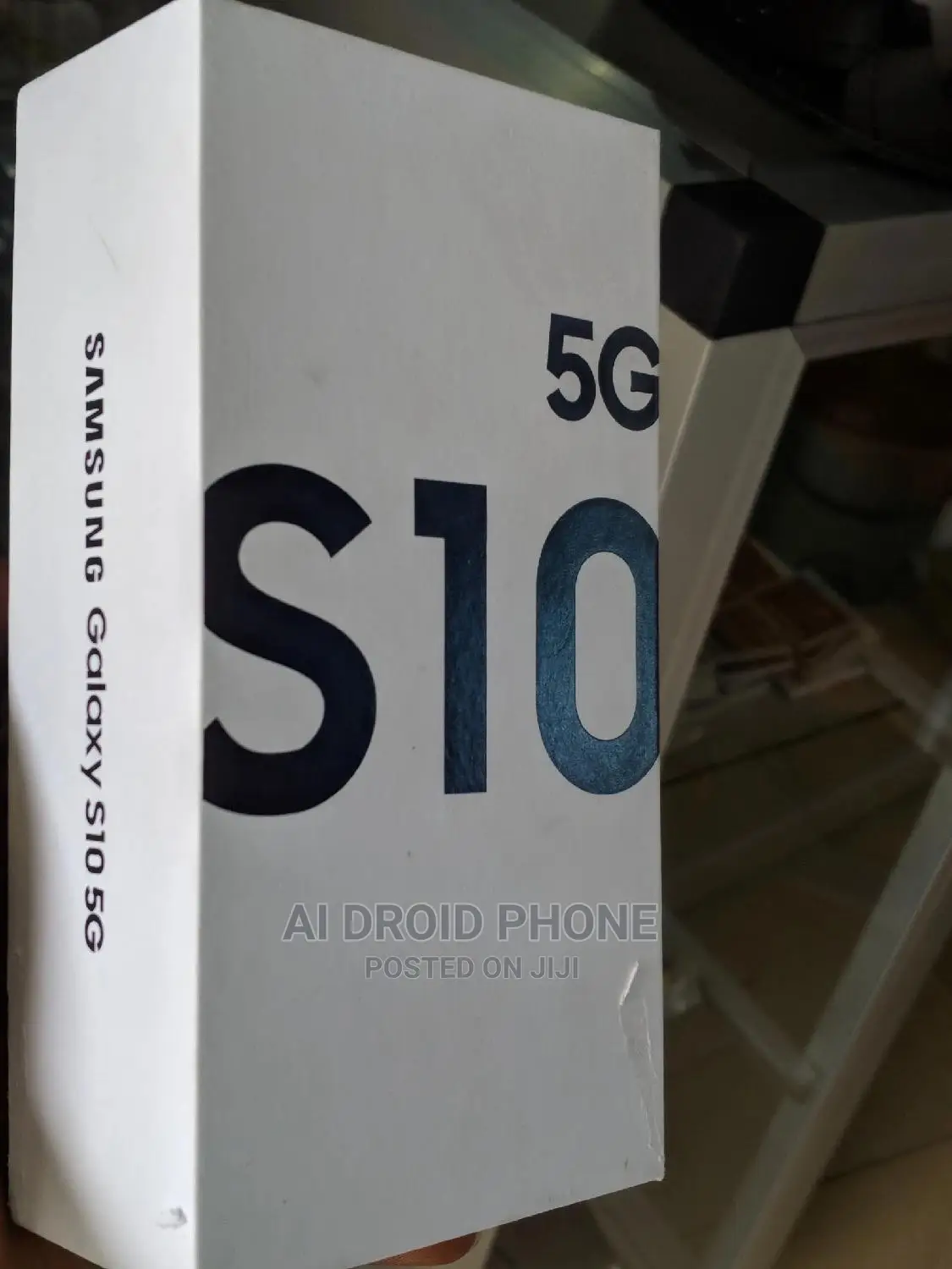 New Samsung Galaxy S10 5G 256 GB Silver