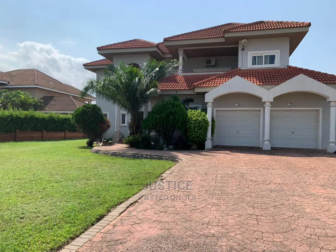 5bdrm Mansion in Trasacco Estate East for sale
