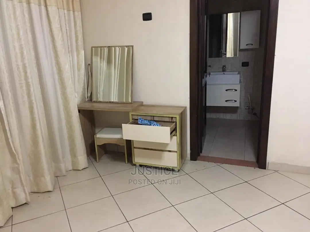 5bdrm Mansion in Trasacco Estate East for sale