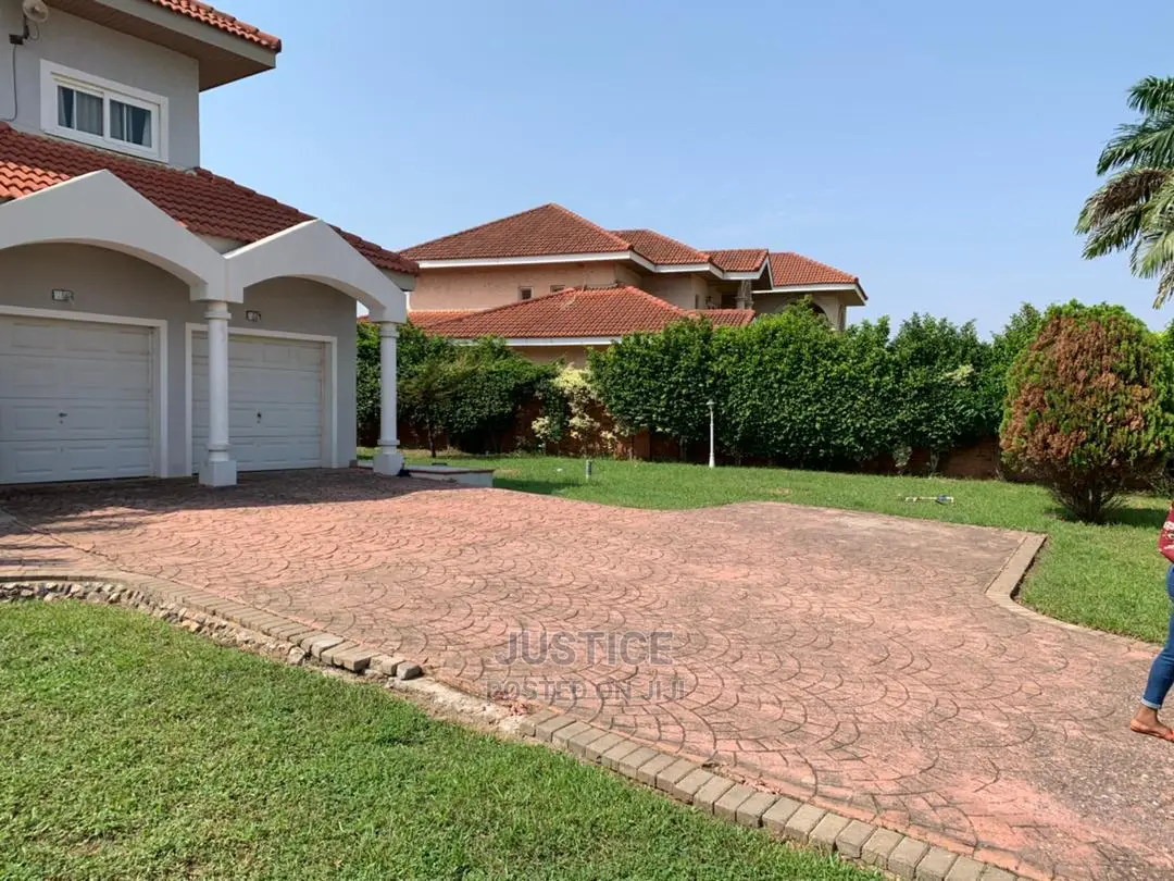 5bdrm Mansion in Trasacco Estate East for sale