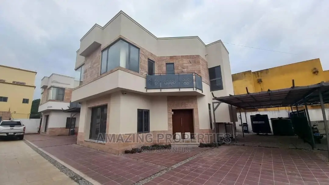 3bdrm Townhouse / Terrace in East Legon for Rent