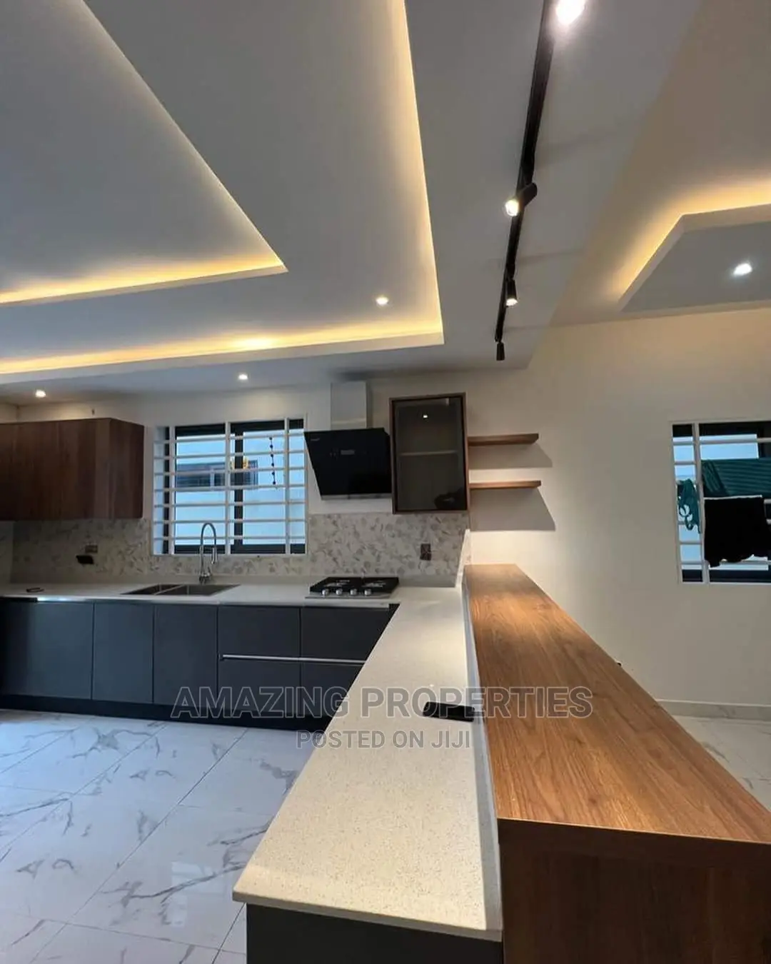 4bdrm House in Spintex for Sale