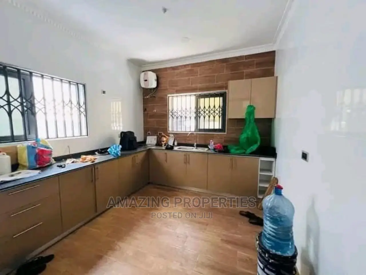 Commercial Property for Rent at East Legon