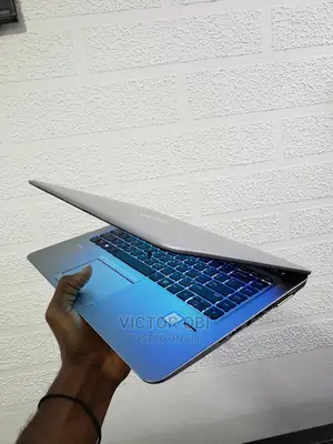 Laptop HP EliteBook 840 G3 8GB Intel Core I5 SSD 256GB