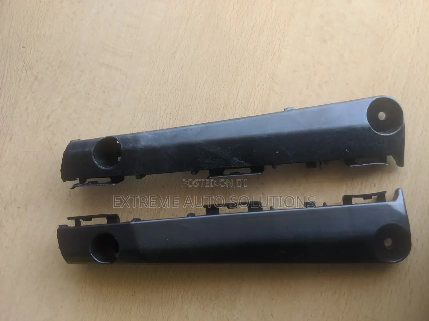 Camry Spider Bumper Locker