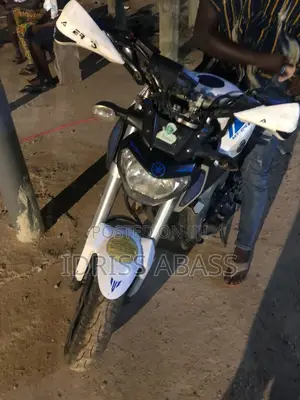 Yamaha 2018 White