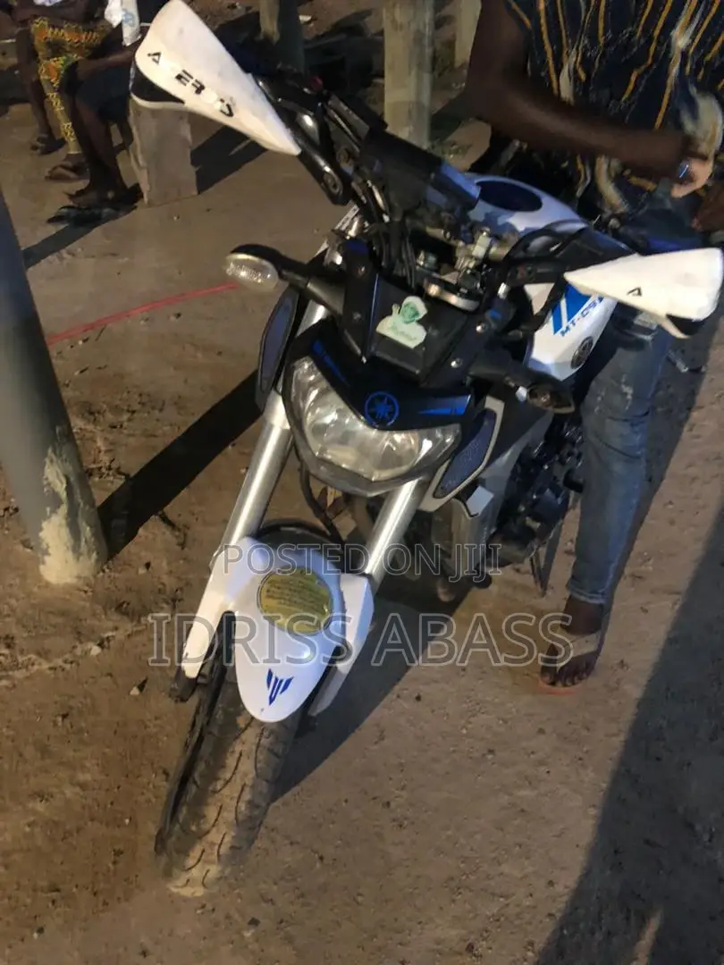 Yamaha 2018 White