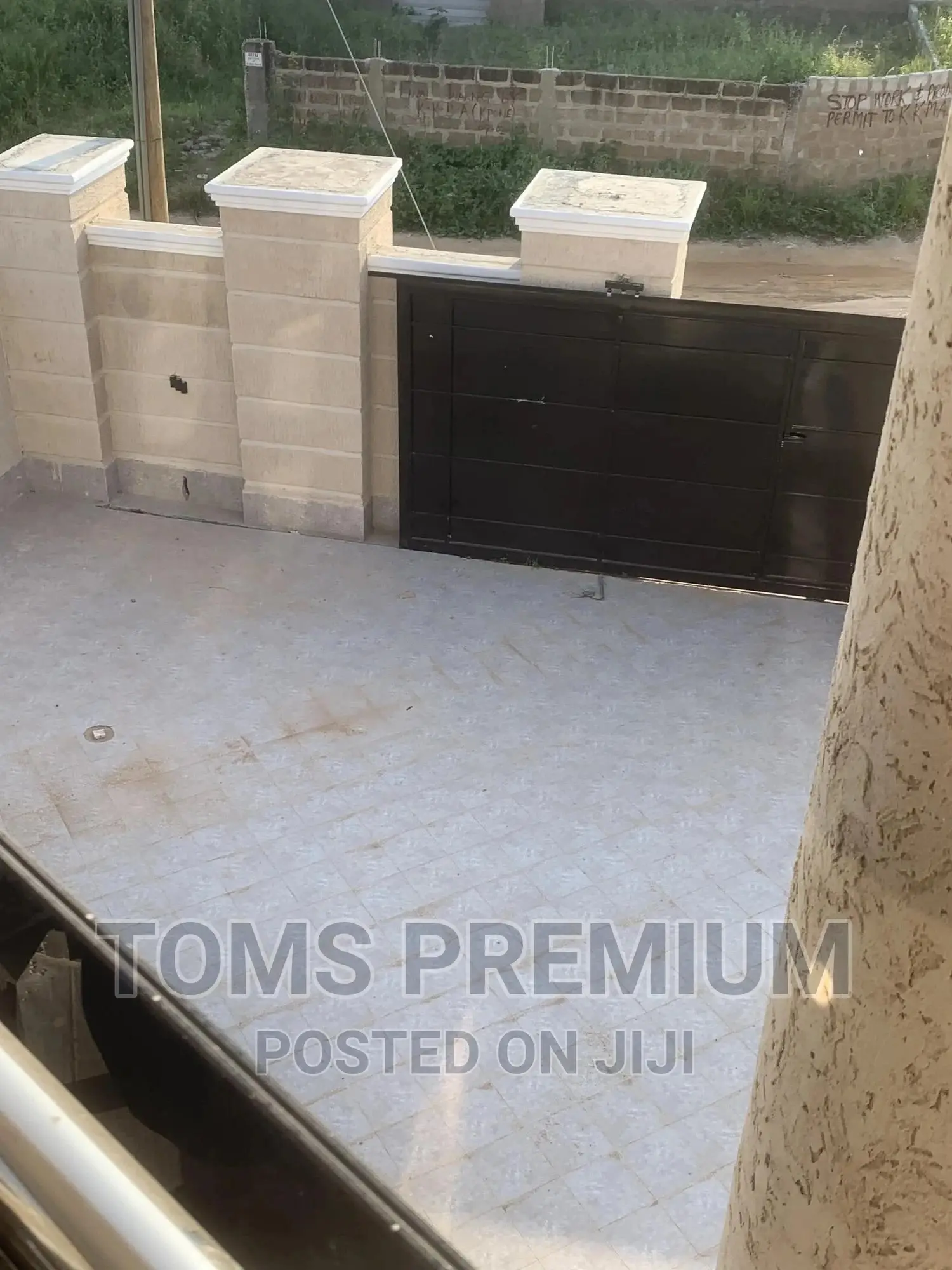 4bdrm Duplex in Legon Hills, Ashaley Botwe for Sale