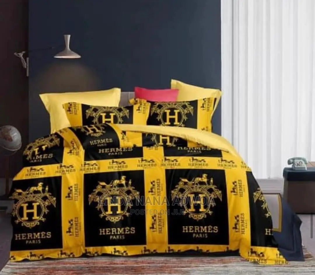 Duvet Set.