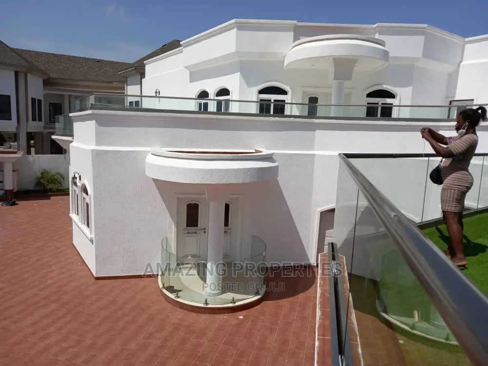 4bdrm House in East Legon for Rent