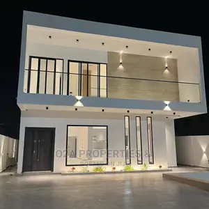 4bdrm House in School Junction for Sale
