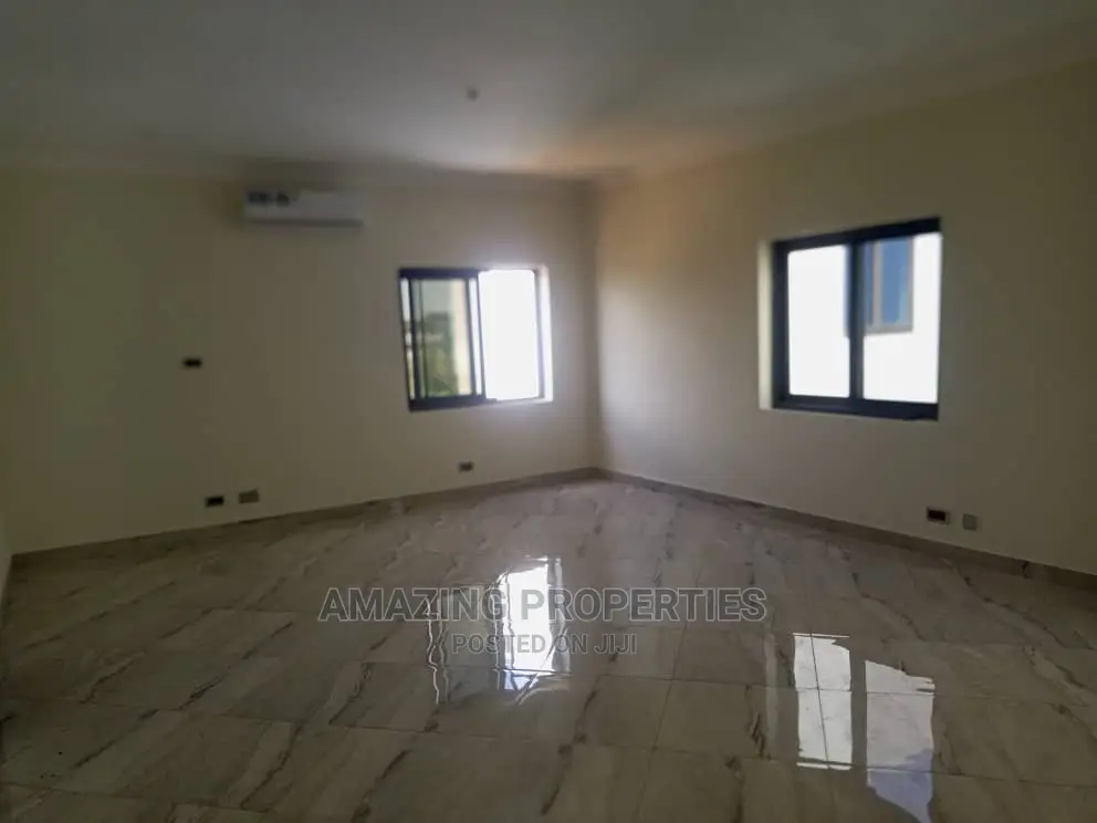 4bdrm House in East Legon for Rent