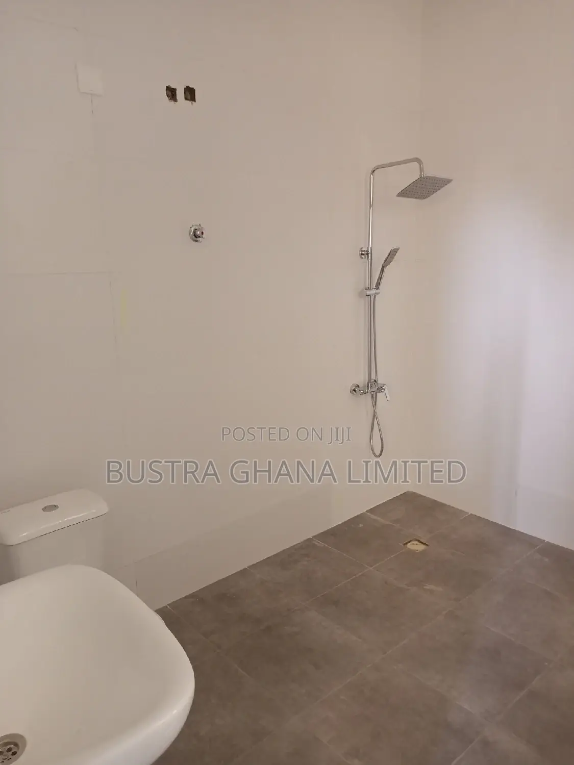 Furnished 4bdrm House in Tseaddo for sale