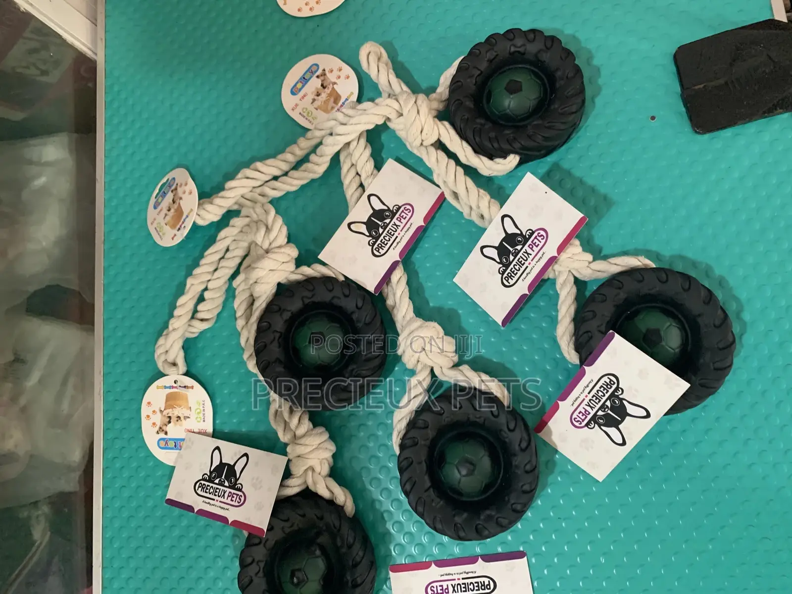 Tire Like Ball Toy for Dogs and Cats